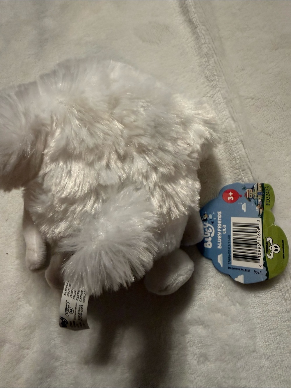 Bluey Muffin Plush - Picture 2 of 4